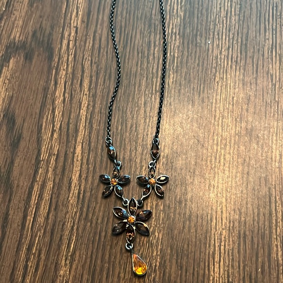 Joan Rivers Jewelry - Joan Rivers 16 inch w extender necklace never worn brand new